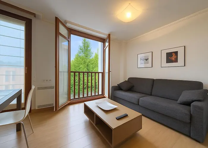 Talaimendi Apartamentuak Zarautz
